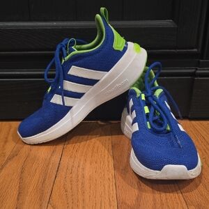 Boys Adidas Sneakers